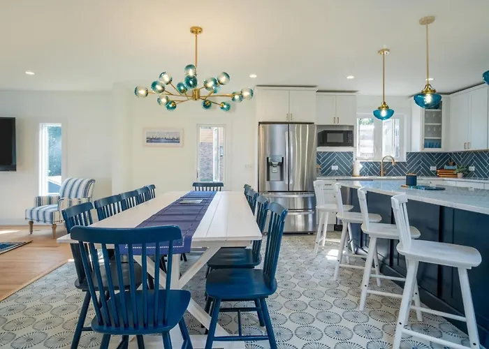 The Blue Sapphire On Mineola Bay 3br 3ba Luxury Lakefront On Mineola Bay Stunning Views On Chain O Lakes Fox Lake