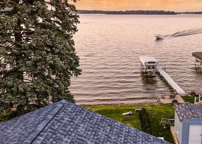 The Blue Sapphire On Mineola Bay 3br 3ba Luxury Lakefront On Mineola Bay Stunning Views On Chain O Lakes