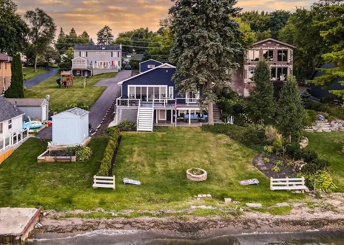 The Blue Sapphire On Mineola Bay 3br 3ba Luxury Lakefront On Mineola Bay Stunning Views On Chain O Lakes * Fox Lake